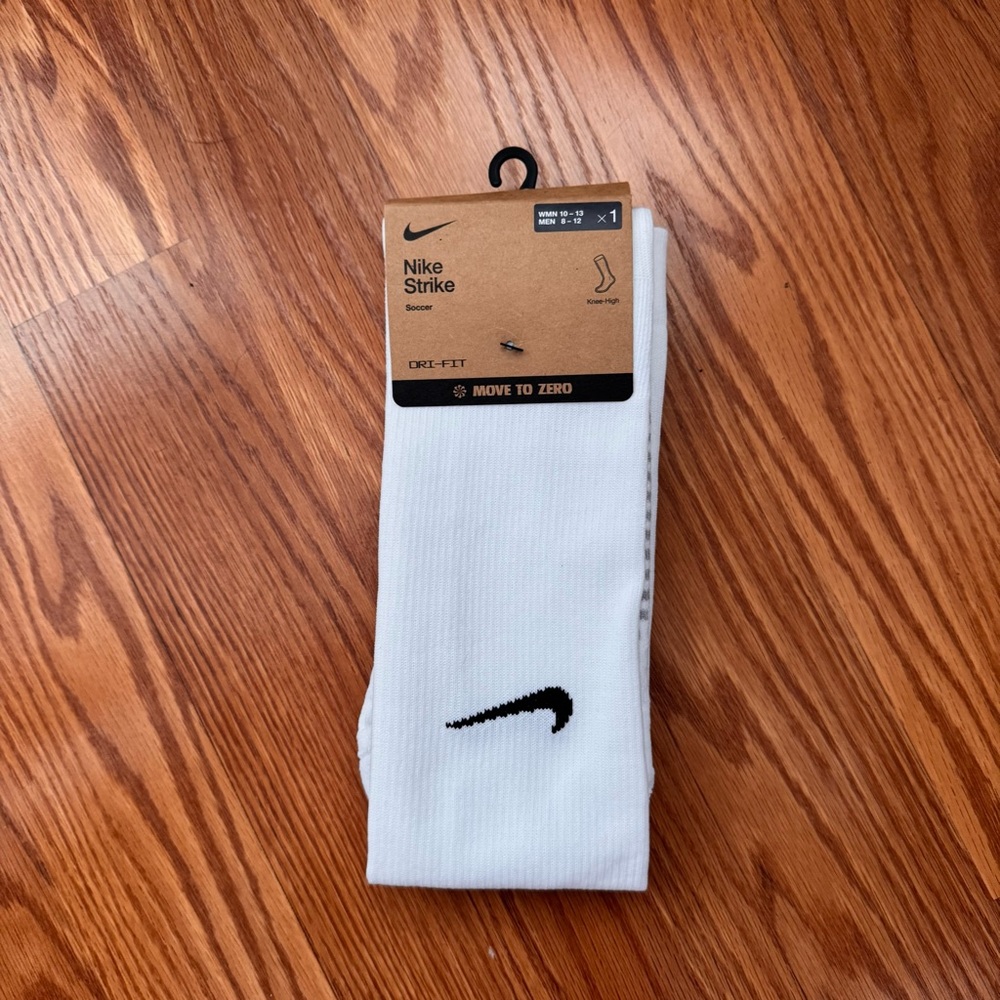 NWT, Nike White Athletic Socks for Performance